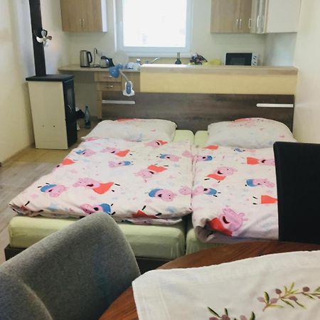 Chata V Zahrade Mýto pod Ďumbierom Dış mekan fotoğraf